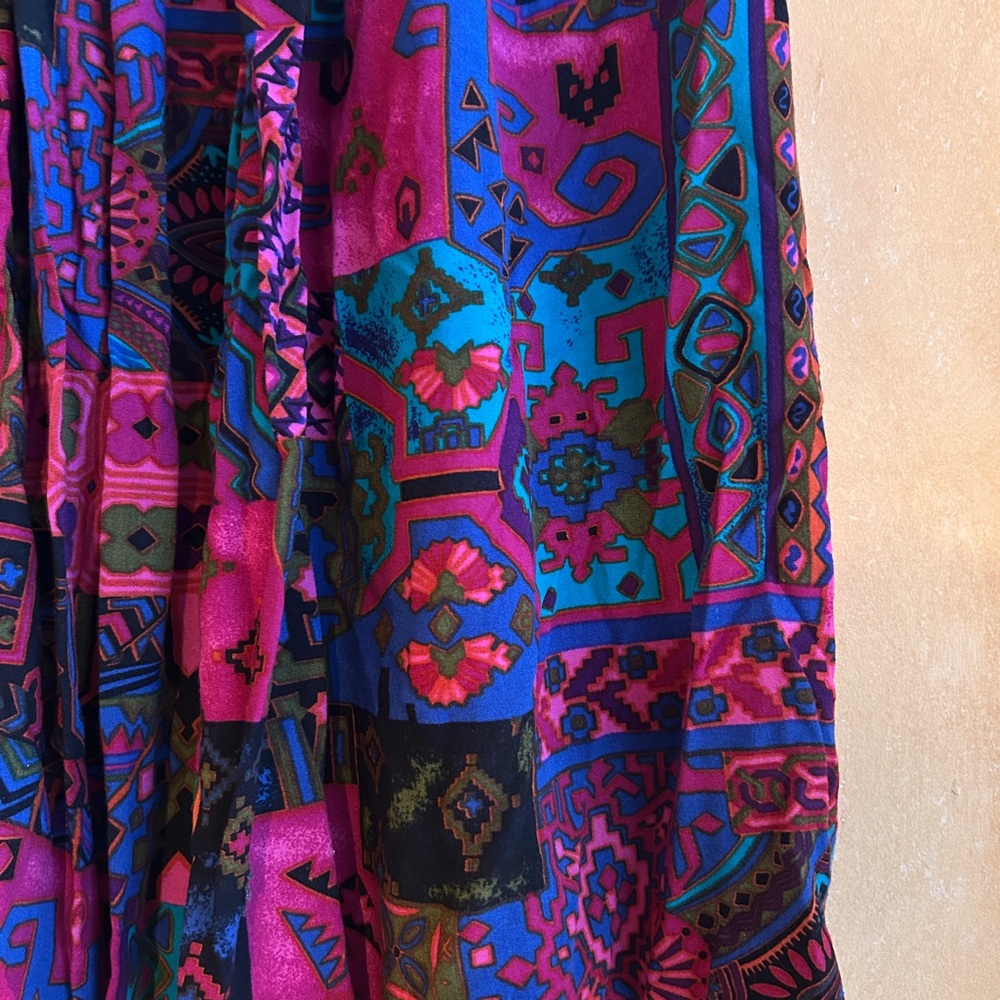 Colorful Geometric Print Skirt - Picture 6 of 7